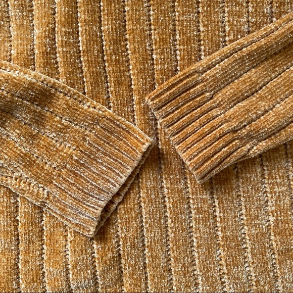 Ava & Viv Chenille Long Sleeve Ribbed Sweater - Picture 4 of 7